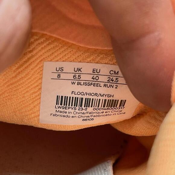 Lululemon Blissfeel 2 Running Shoes Womens Size 8 Orange Athletic main image 1